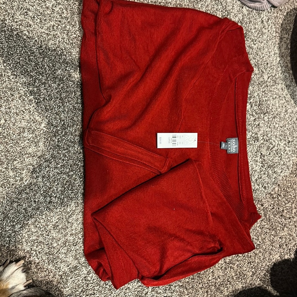 SoHo New York and company, large, 3 quarter sleeve sweater